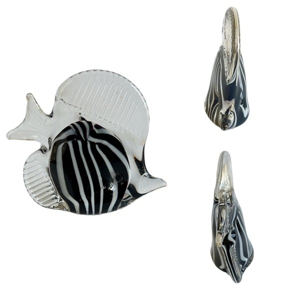 Vintage Swirl Fish Crystal Figurine Murano Style Black & White Set of 2 - Picture 9 of 12